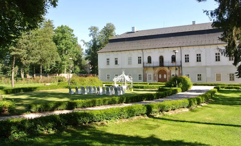 Zámek Vlčice, Czech Republic (Czechia)